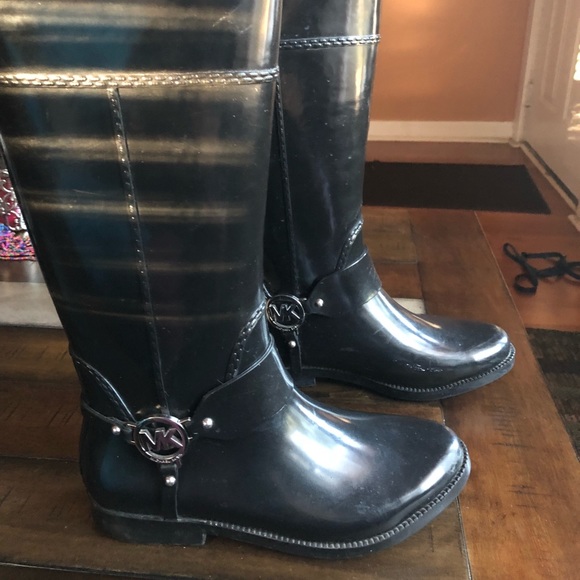 Michael Kors rain boots - Picture 1 of 7